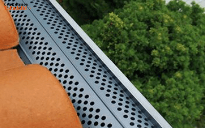 rejillas cubre canalones para evitar atascos en las bajantes